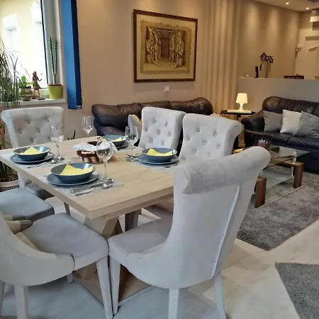 Apartman édes Otthon *